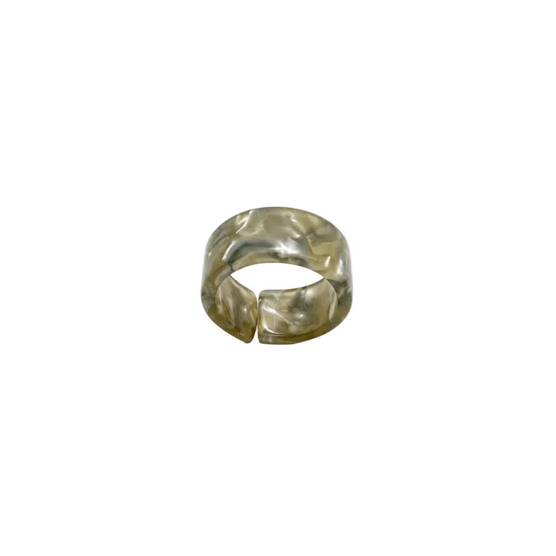 The Swirl Ring